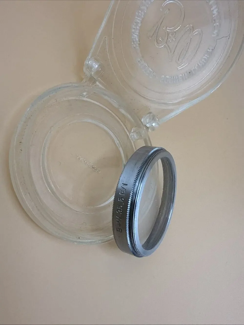 B&W 35.5E E/1 Protective /Skylight /UV filter